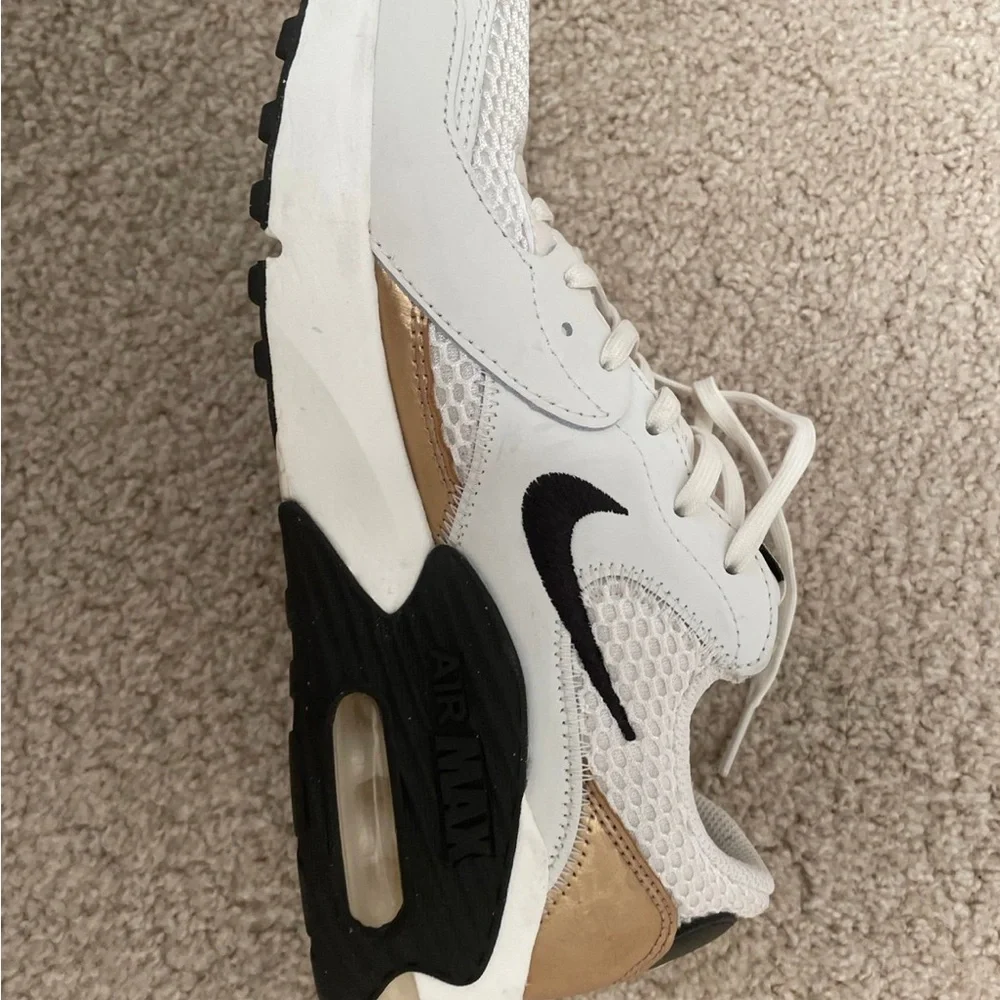 Nike Air Max Excee White and Metallic Gold Shoes - 8.5 Women’s - Picture 2 of 7